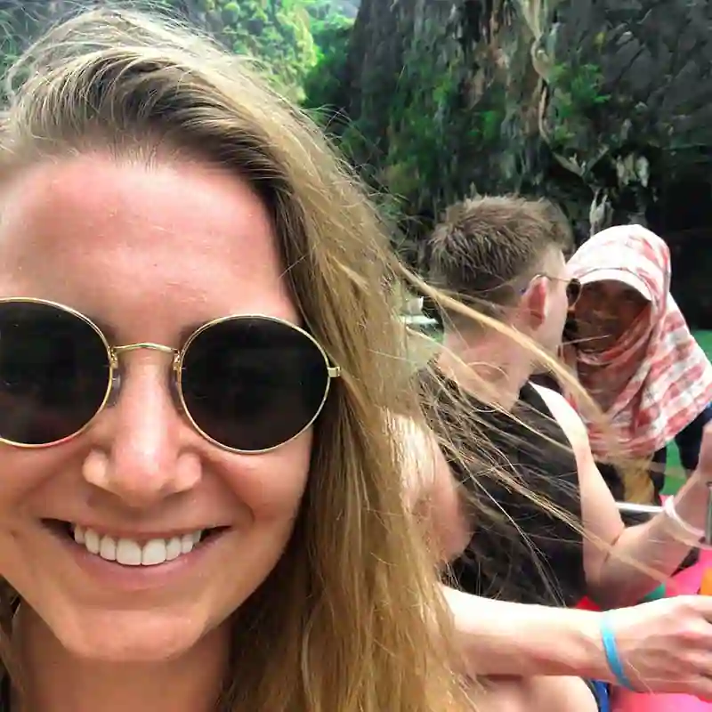 Phi Phi Island Tour from Phuket - Maya Bay Phi Phi Island tour by speedboat package